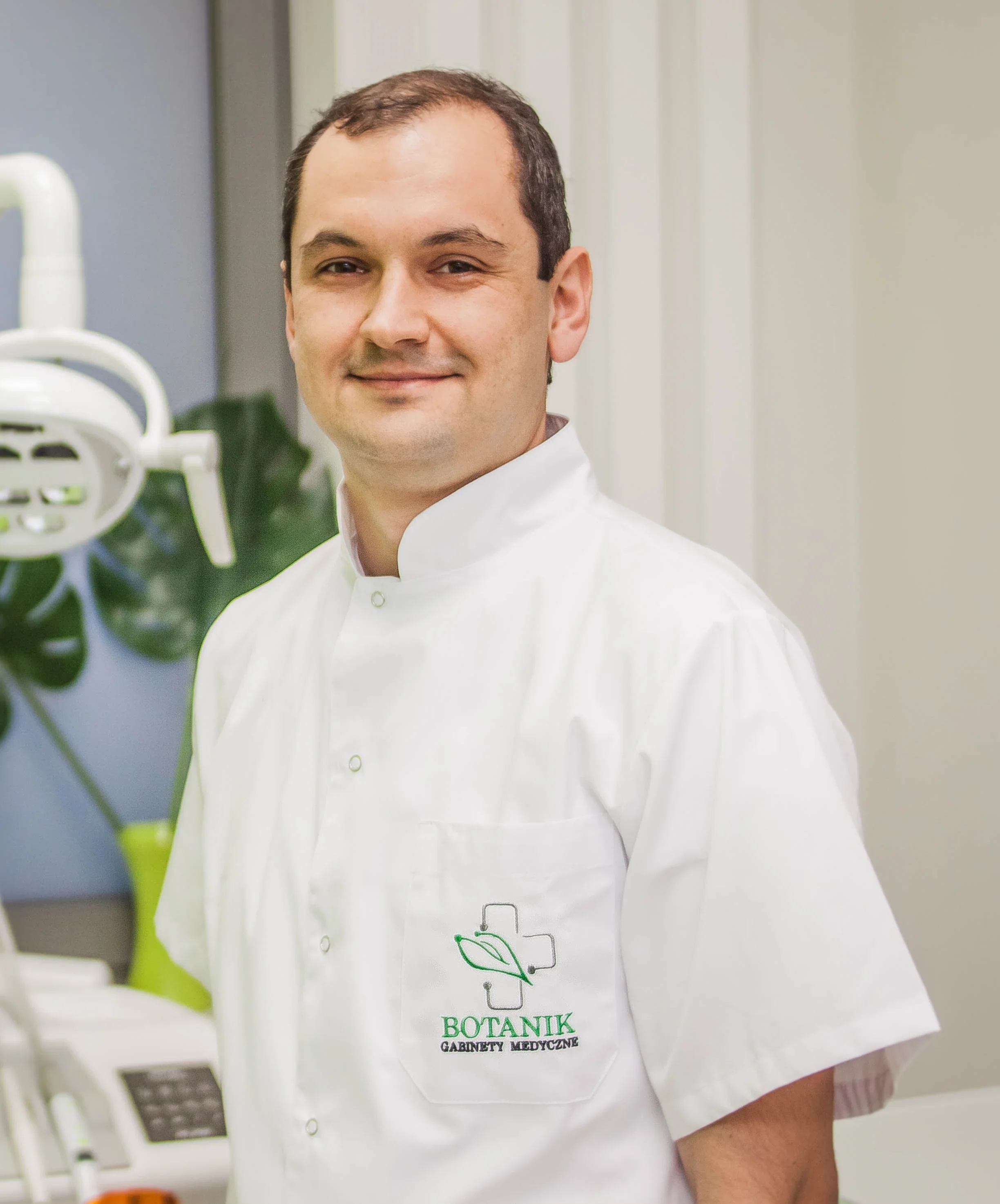 Tomasz Bieżanek DMD PhD, endodontic specialist